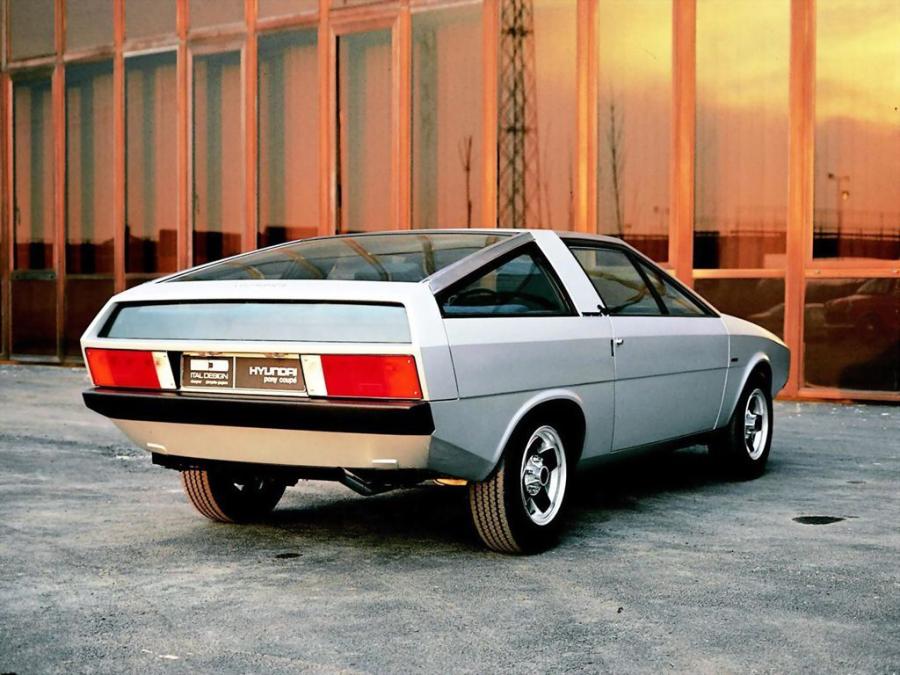  Hyundai Pony Coupe Concept 1974 года  (фото 4 из 6)